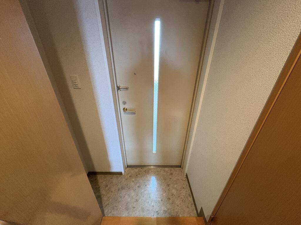 玄関　下駄箱