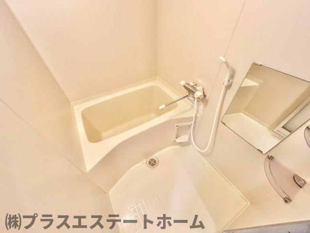 ＪＲ山陽本線 兵庫駅 徒歩11分 11階建 築20年の風呂写真