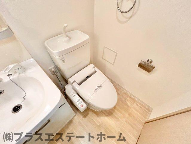 ＪＲ山陽本線 兵庫駅 徒歩11分 11階建 築20年のトイレ写真