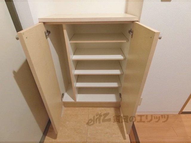 収納　下駄箱