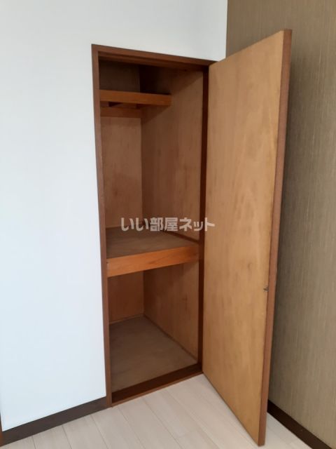 メゾンドフルールIの内装写真