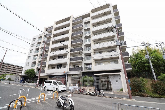 北大阪急行 緑地公園駅 徒歩20分 築20年