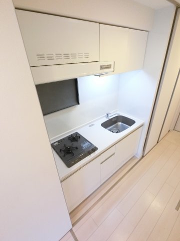 ＪＲ内房線 本千葉駅 徒歩4分 3階建 築13年のキッチン写真