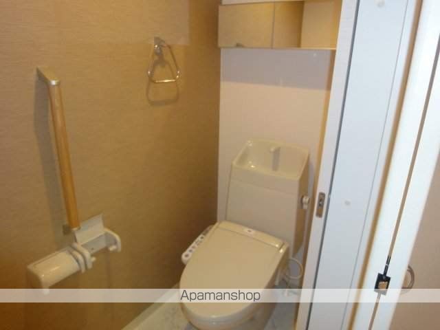 名鉄犬山線 中小田井駅 徒歩20分 2階建 築13年のトイレ写真