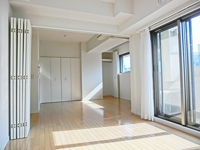 居室・リビング　可動間仕切り