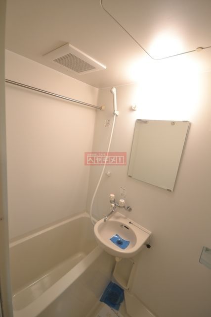 バス・シャワールーム　同建物参考写真