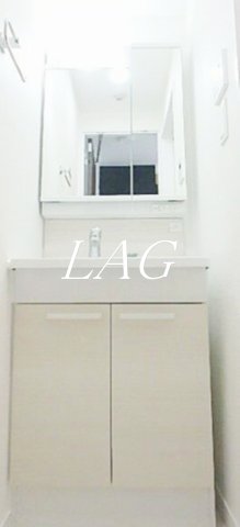 洗面設備　洗面台です。