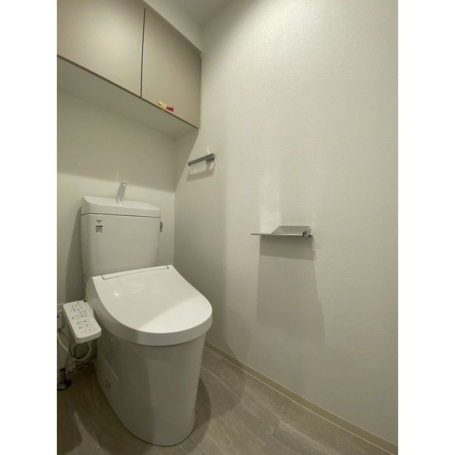トイレ　(別タイプ参考写真)グランカーサ板橋本町　板橋区本町