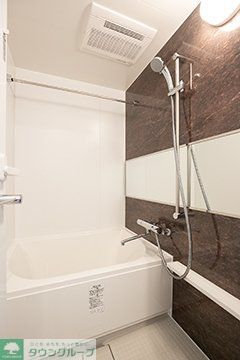 バス・シャワールーム　※写真は同タイプ住戸です。