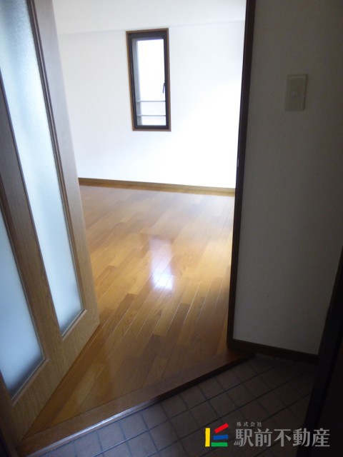 玄関　※同タイプ別部屋