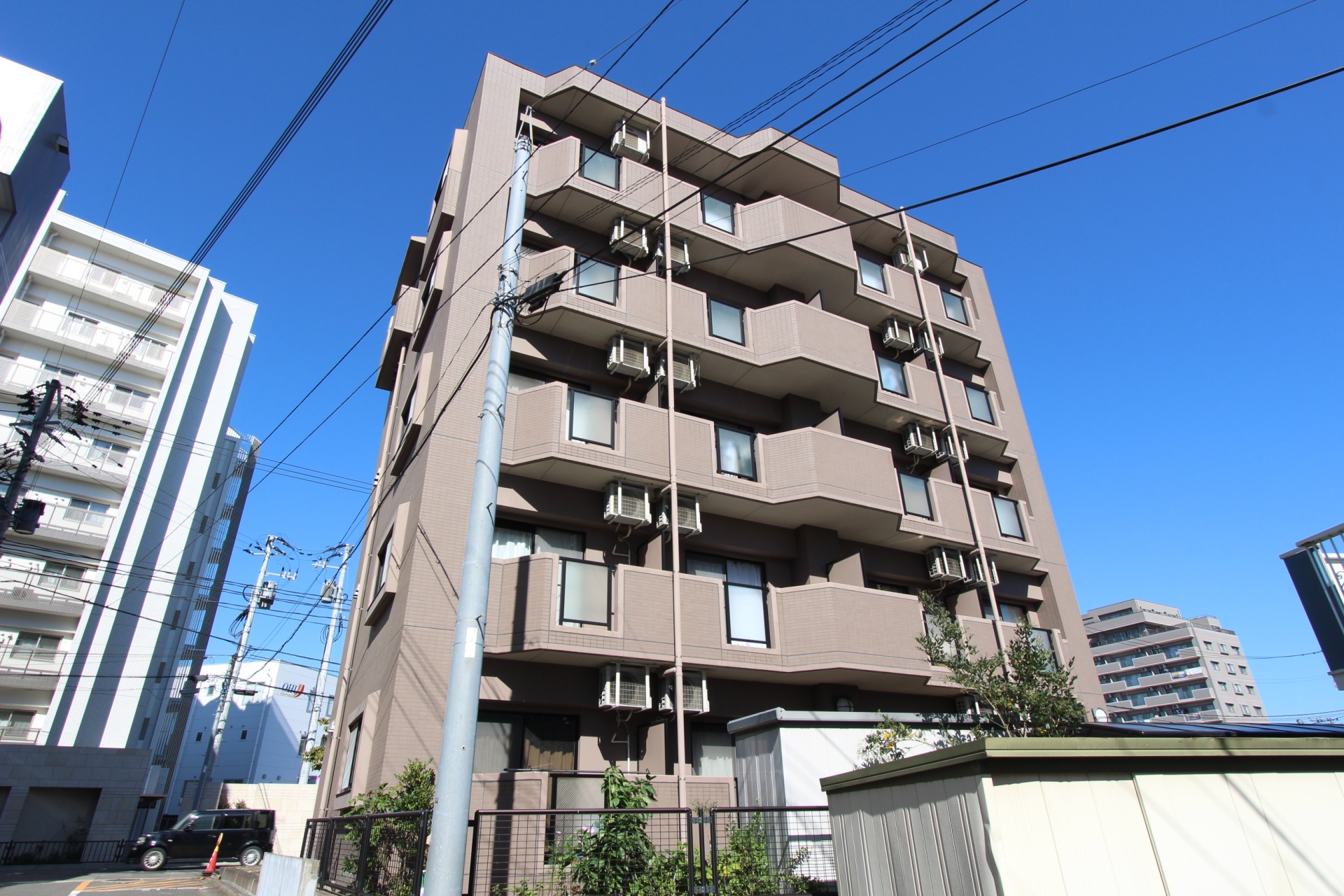 ネオシティ八乙女の建物外観