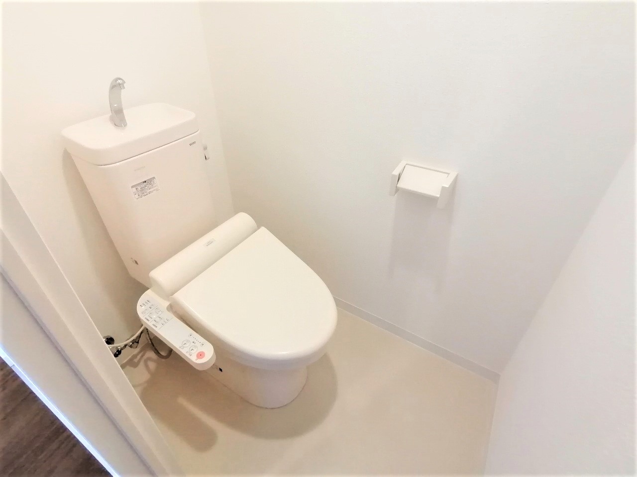 エタニティ―のトイレ写真