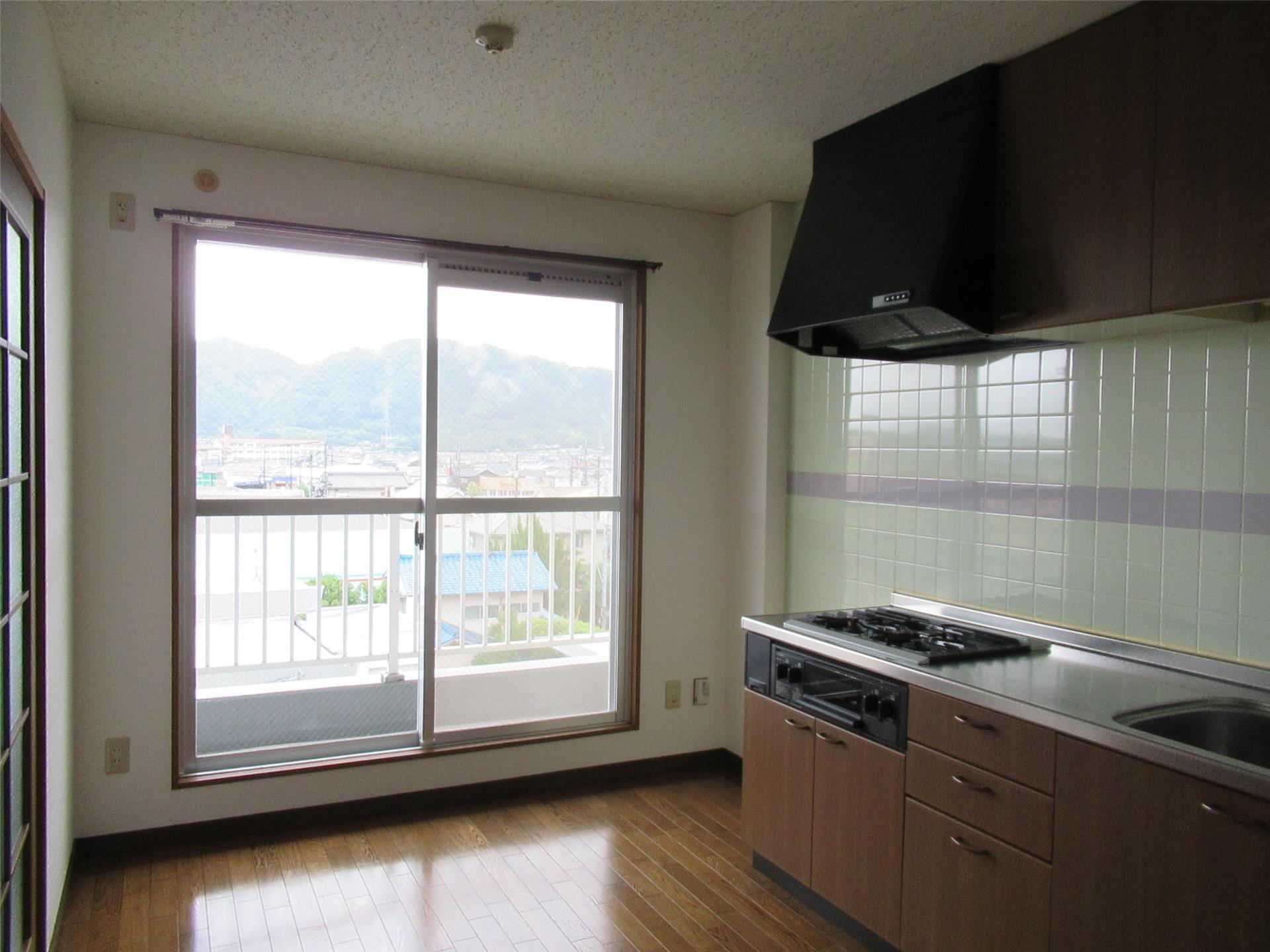 キッチン　※室内イメージ