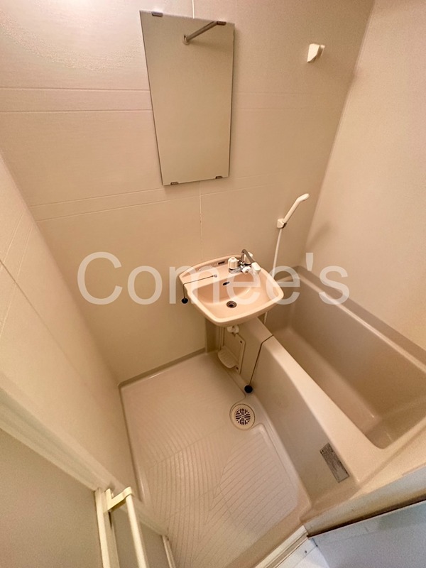 バス・シャワールーム　バスルーム