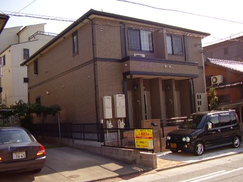 名古屋市中川区横堀町のアパートの建物外観