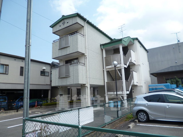 京都市山科区小野蚊ケ瀬町のマンションの建物外観