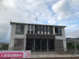 【メゾン　藤原の建物外観】