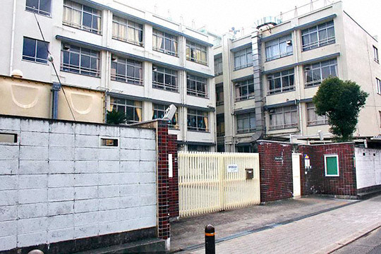 小学校　大阪市立苅田北小学校（小学校）まで268m