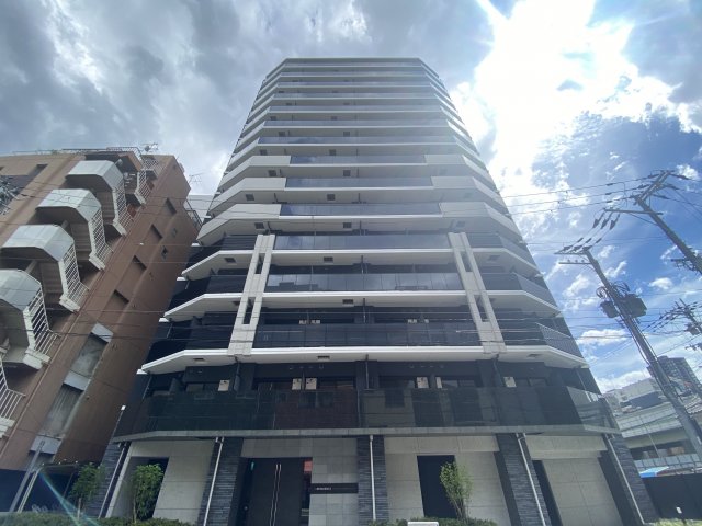 【S-RESIDENCE堺筋本町Unoの建物外観】