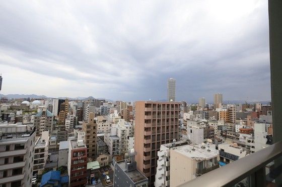 【広島市中区鶴見町のマンションの眺望】