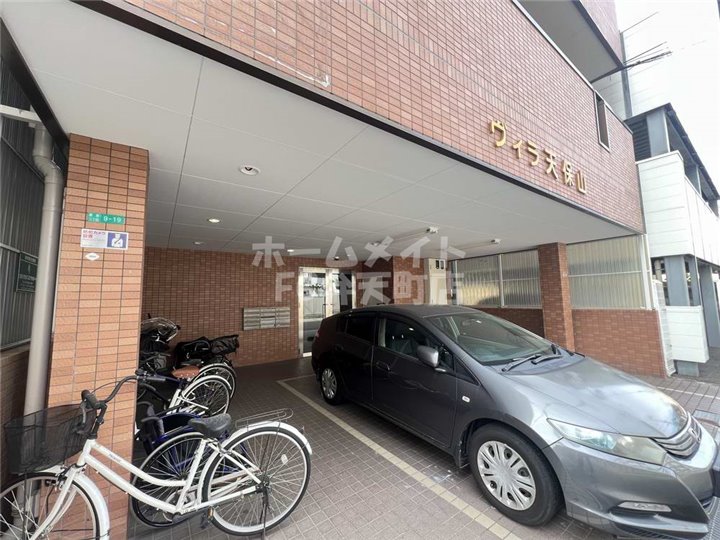 エントランス　毎日通るエントランスはこのようになっています