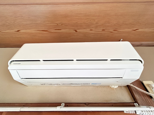 居室・リビング　和室エアコン