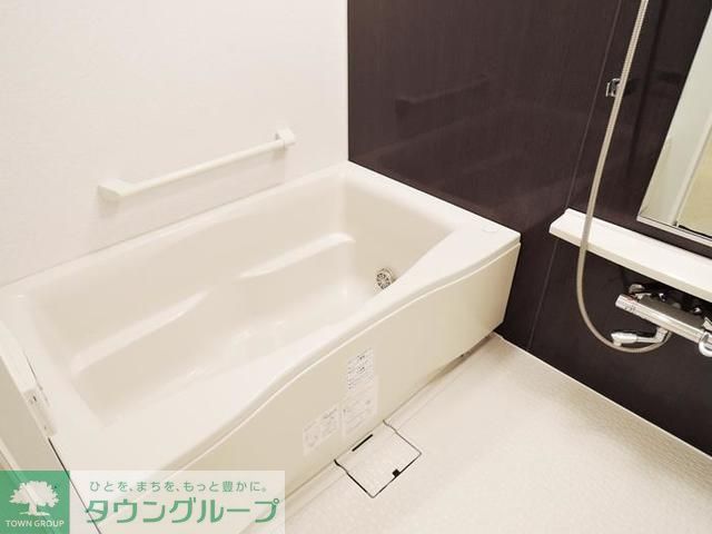 バス・シャワールーム　※写真は同タイプ住戸です。