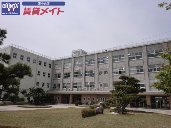 高校・高専　三重県立津東高等学校（高校・高専）まで400m