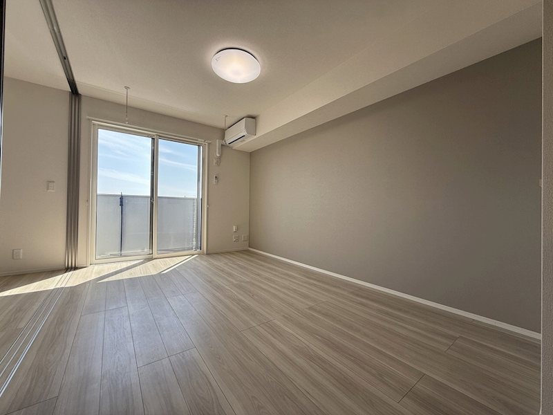 居室・リビング　類似物件。イメージと異なる場合がございます。