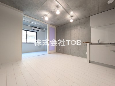 居室・リビング　7.4帖