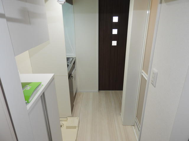 玄関　同建物別部屋参考