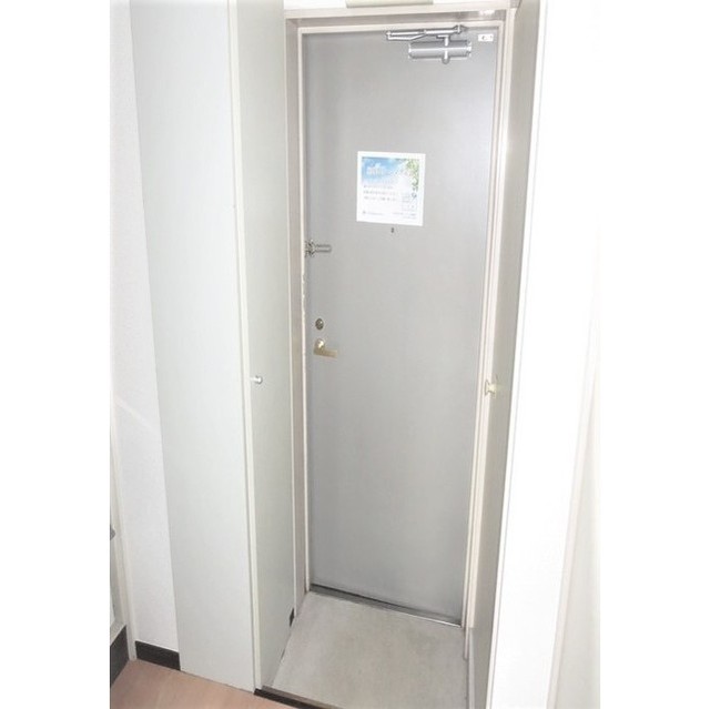 玄関　リバティー座間