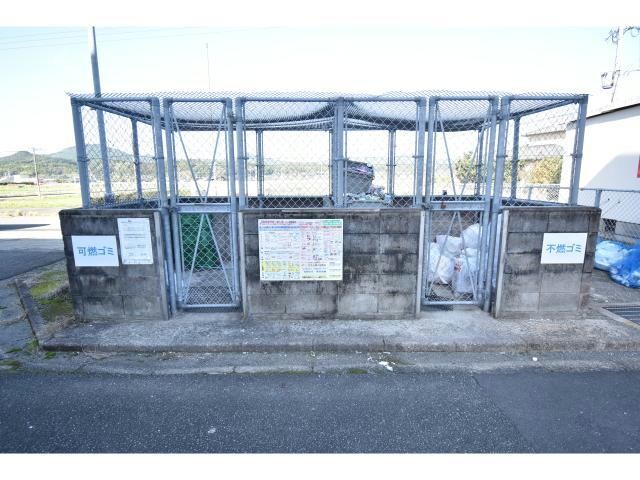 その他共有部分　敷地内ごみ置き場