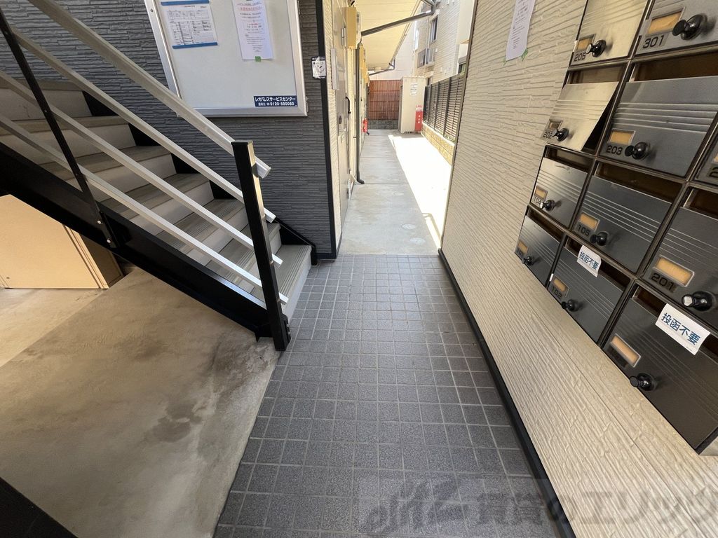 ロビー　バルコニー