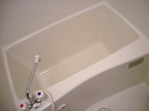 バス・シャワールーム　日々の暮らしに欠かせないお風呂です