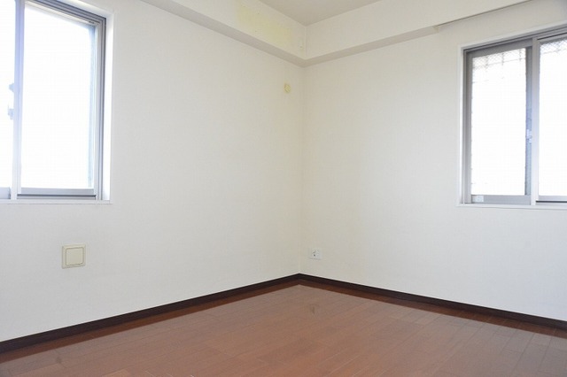 その他部屋・スペース　洋室７．１帖前回募集時の写真です