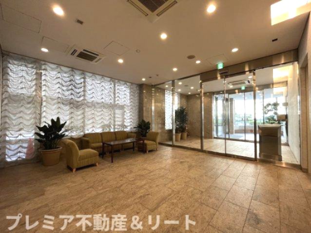 ロビー　豪華なリビーです