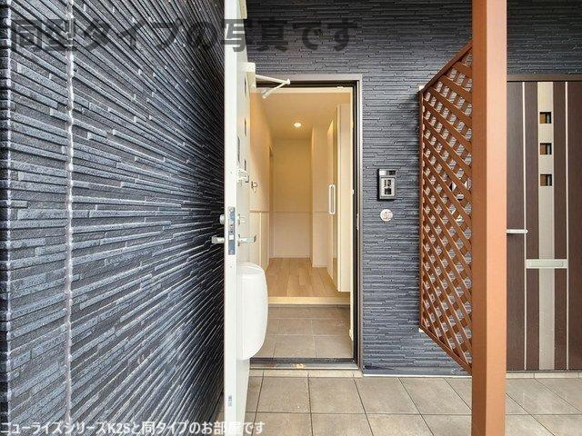 玄関　落ち着いた玄関です