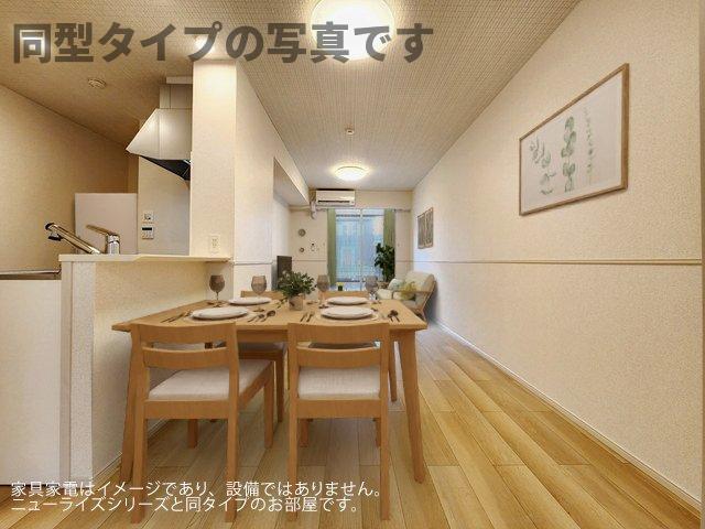 居室・リビング　こちらの居間で趣味の時間をお楽しみください