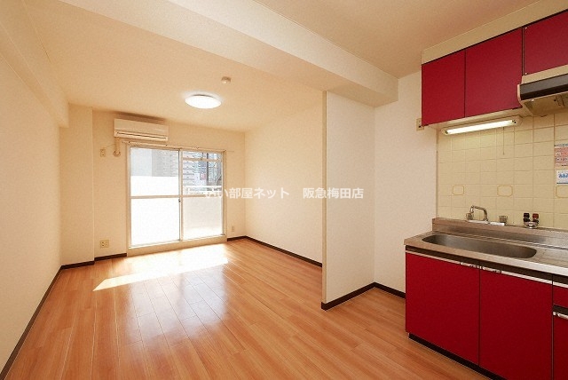 居室・リビング　画像と現状が異なる場合は現状優先となります。