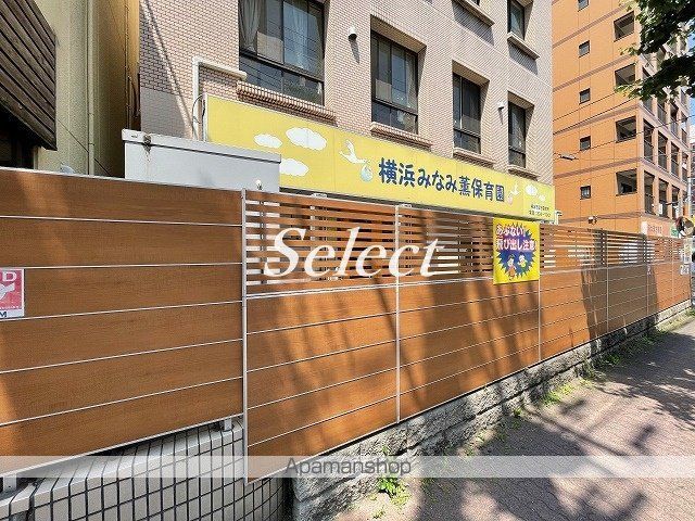 幼稚園・保育園　薫学園（幼稚園・保育園）まで92m
