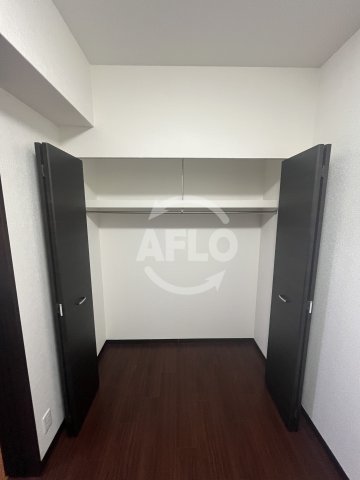 収納　エスタート御幣島　クローゼット