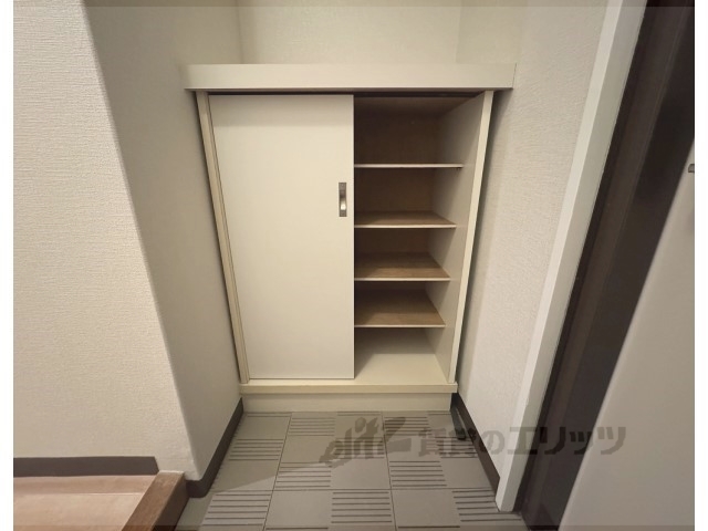 収納　下駄箱