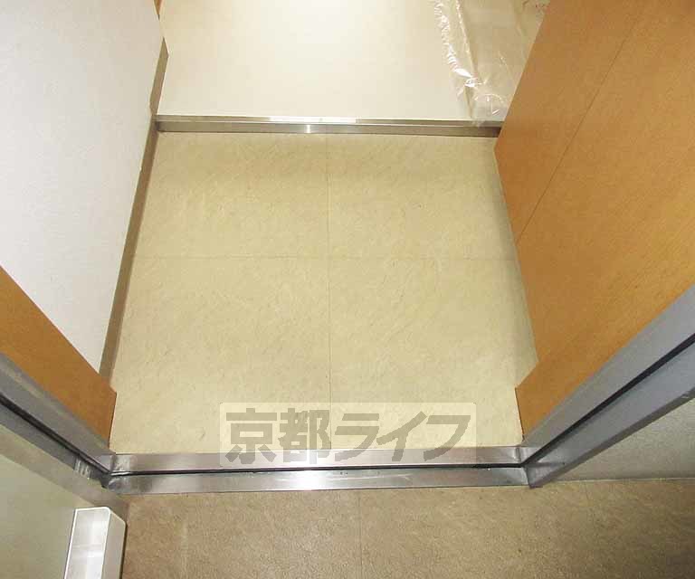 玄関　まとまった玄関です