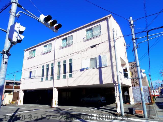 建物外観　外観は落ち着いています