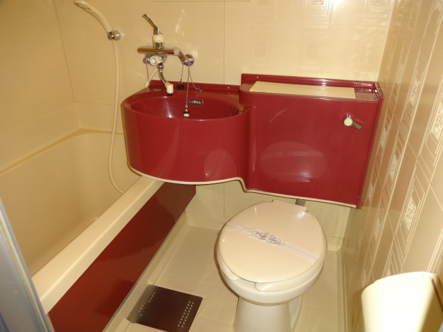 バス・シャワールーム