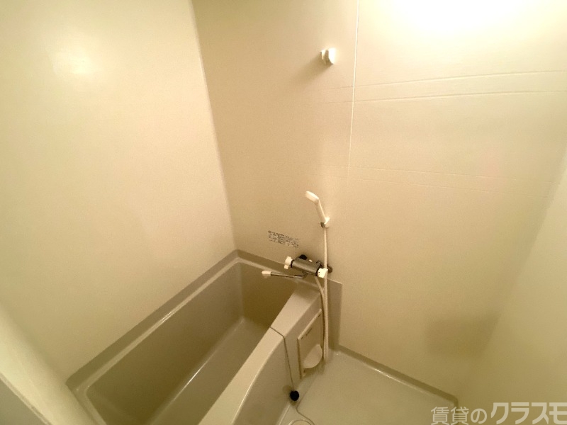 バス・シャワールーム　ゆったり浸かれそうです♪