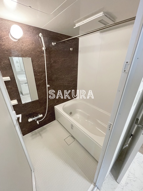 バス・シャワールーム　日々の疲れを癒すお風呂です♪