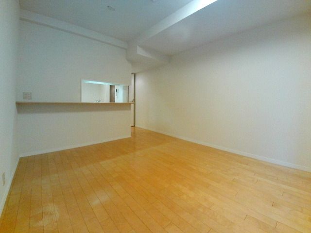 居室・リビング　※別部屋参考写真