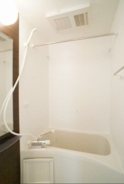 バス・シャワールーム　【女性のお一人暮らしでも安心のセキュリティ♪】